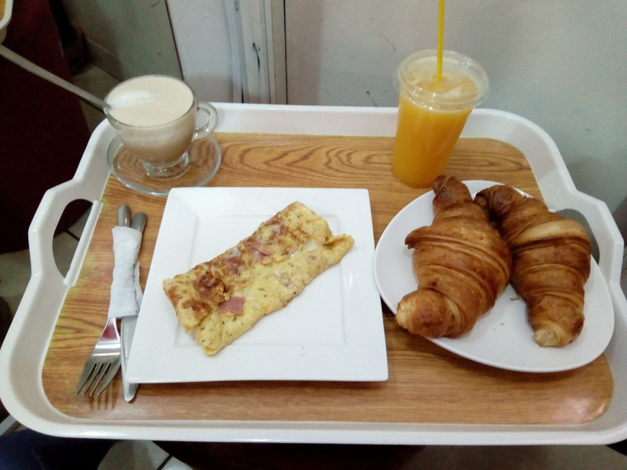 Crystal Café